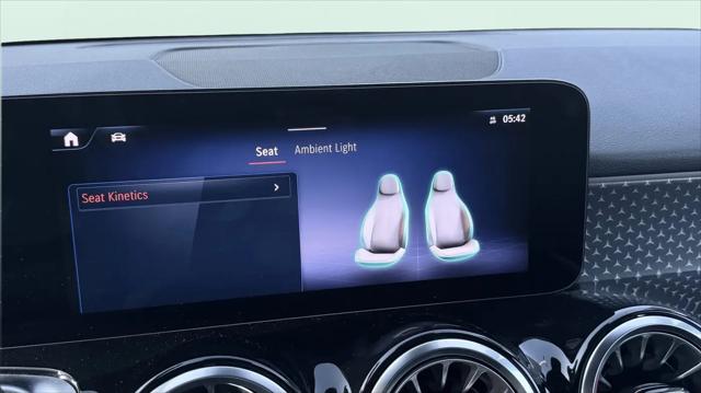 2025 Mercedes-Benz EQB 250 EQB 250+