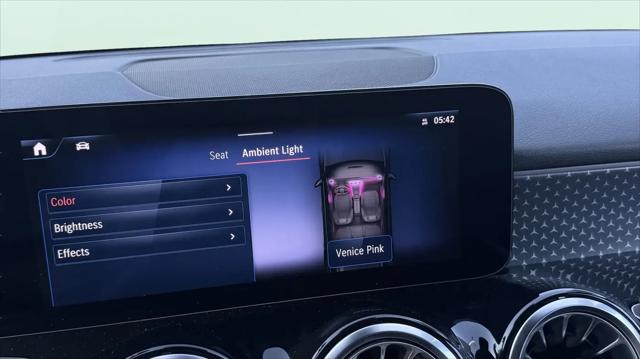 2025 Mercedes-Benz EQB 250 EQB 250+