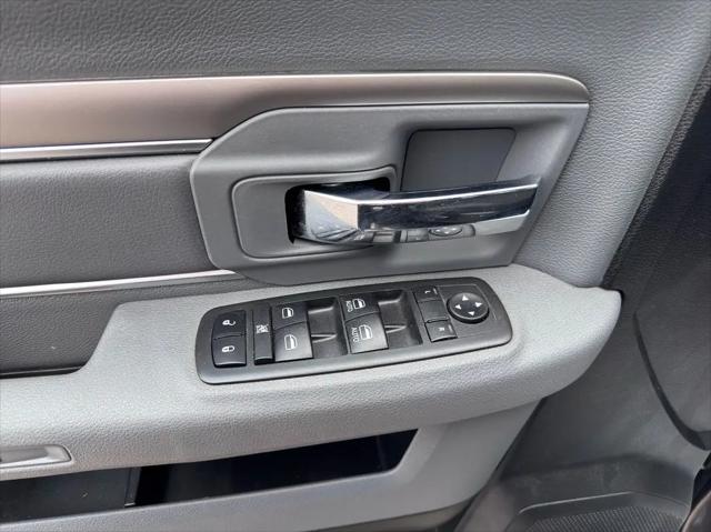 2019 Ram 1500 Classic Warlock Crew Cab 4x4 5'7" Box