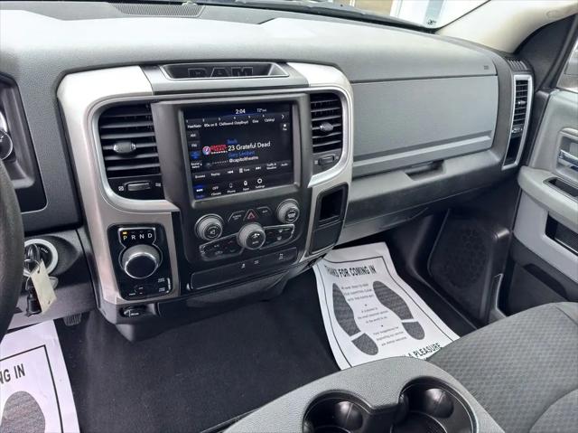 2019 Ram 1500 Classic Warlock Crew Cab 4x4 5'7" Box