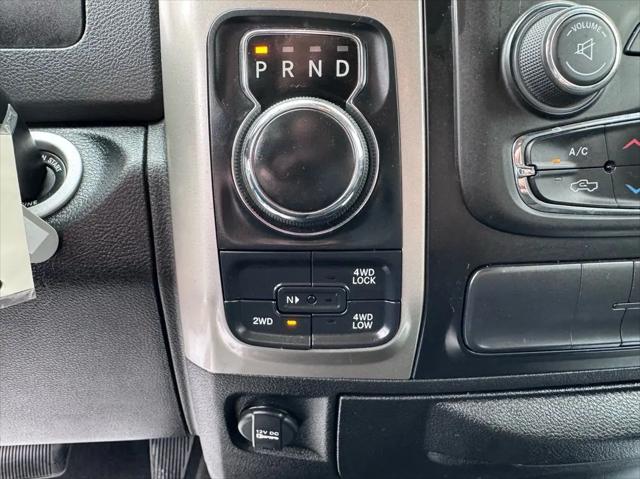 2019 Ram 1500 Classic Warlock Crew Cab 4x4 5'7" Box