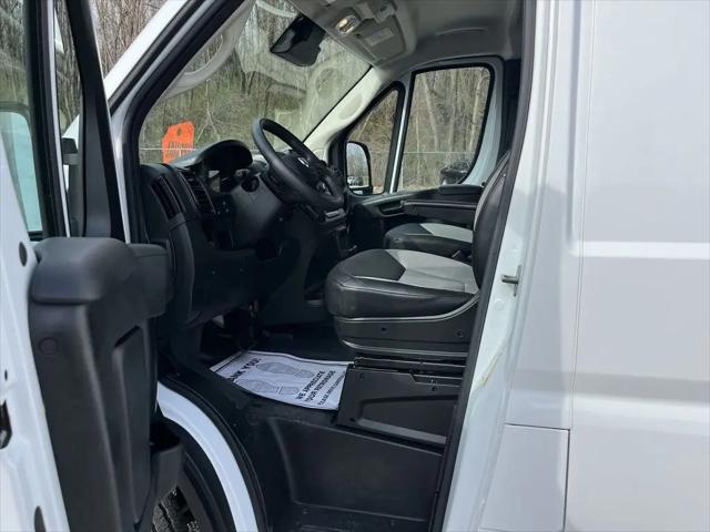 2025 Ram ProMaster 2500 Cargo Van Tradesman High Roof 159" WB w/Pass Seat