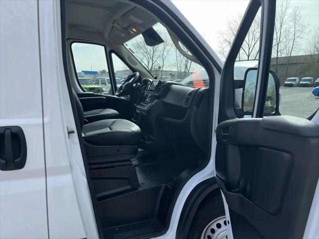2025 Ram ProMaster 2500 Cargo Van Tradesman High Roof 159" WB w/Pass Seat