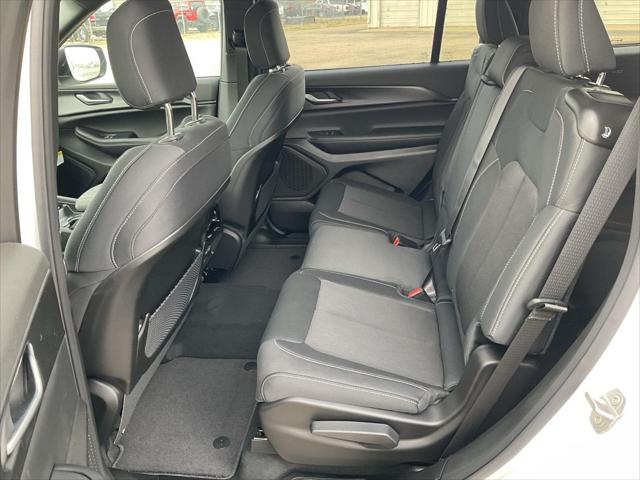 2026 Jeep Grand Cherokee L Altitude 4x4