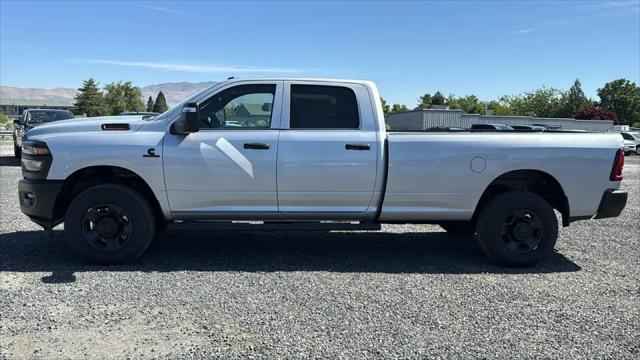 2026 Ram 3500 Tradesman Crew Cab 4x4 8' Box