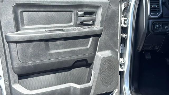 2026 Ram 3500 Tradesman Crew Cab 4x4 8' Box