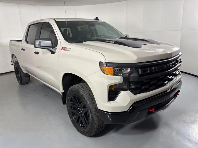 2026 Chevrolet Silverado 1500 4WD Crew Cab Short Bed Custom Trail Boss
