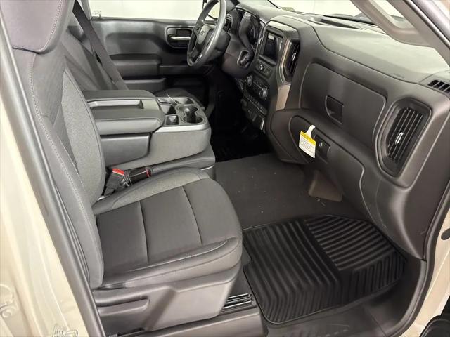 2026 Chevrolet Silverado 1500 4WD Crew Cab Short Bed Custom Trail Boss