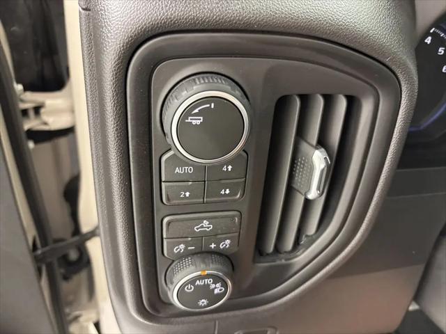 2026 Chevrolet Silverado 1500 4WD Crew Cab Short Bed Custom Trail Boss