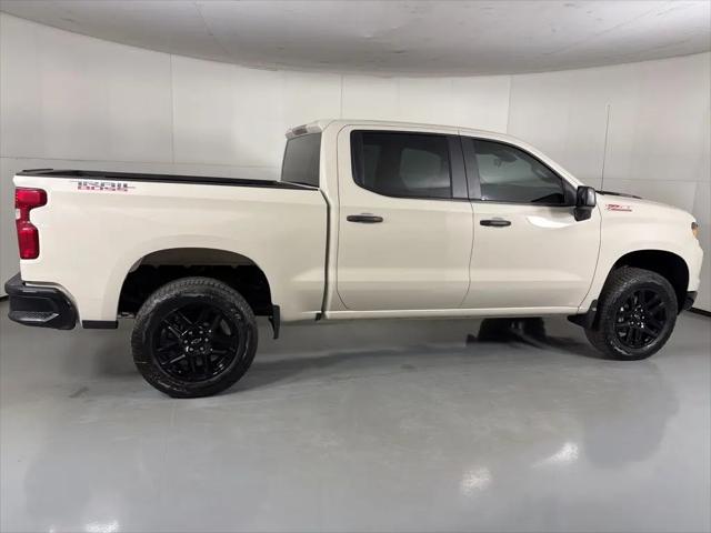 2026 Chevrolet Silverado 1500 4WD Crew Cab Short Bed Custom Trail Boss