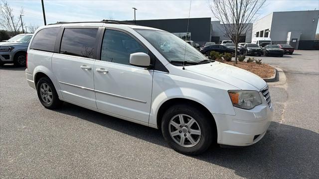 2010 Chrysler Town & Country Touring