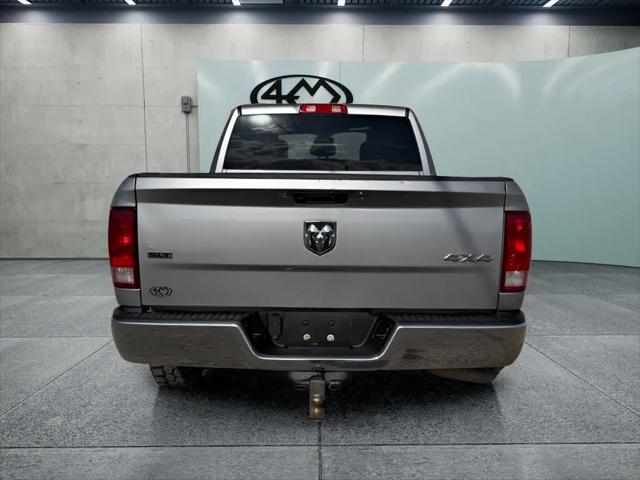 2022 Ram 1500 Classic SLT Crew Cab 4x4 6'4" Box