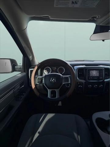 2022 Ram 1500 Classic SLT Crew Cab 4x4 6'4" Box