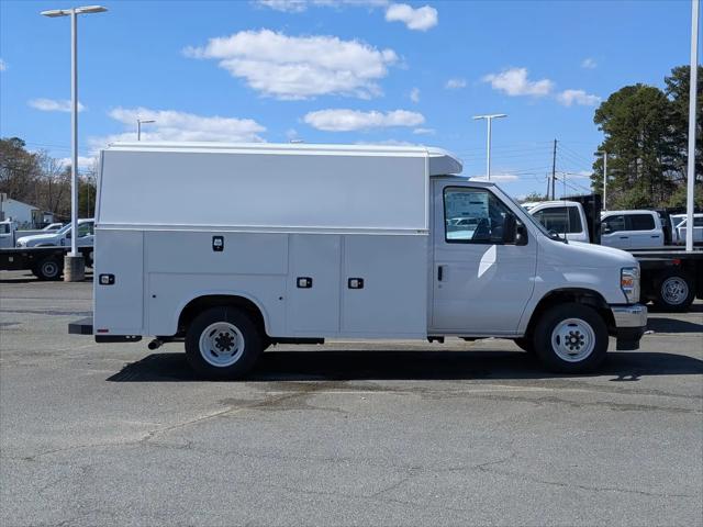 2027 Ford E-Series Cutaway E-Series Cutaway