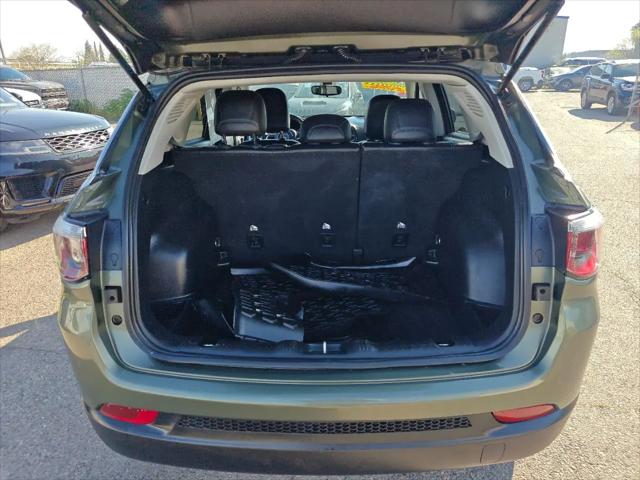 2021 Jeep Compass Latitude FWD