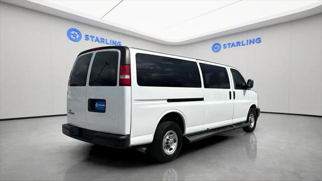 2023 Chevrolet Express Passenger RWD 3500 Extended Wheelbase LS
