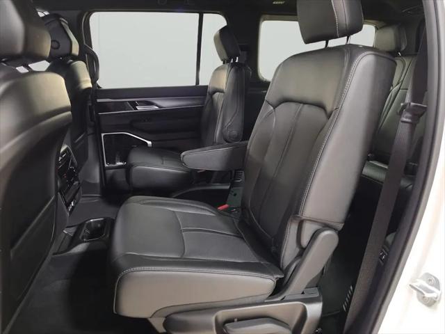 2026 Jeep Grand Wagoneer Limited Altitude 4x4