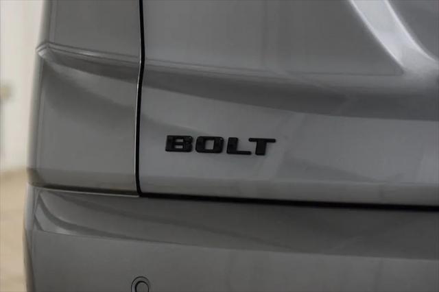2027 Chevrolet Bolt LT FWD