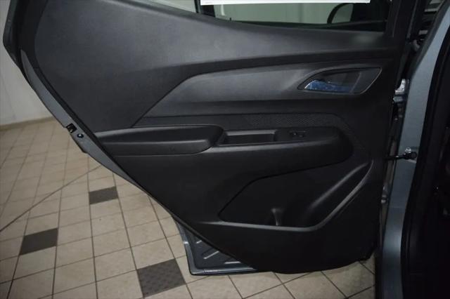 2027 Chevrolet Bolt LT FWD