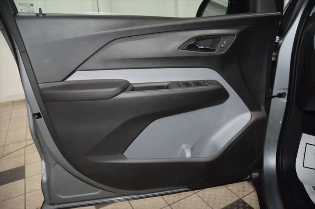 2027 Chevrolet Bolt LT FWD