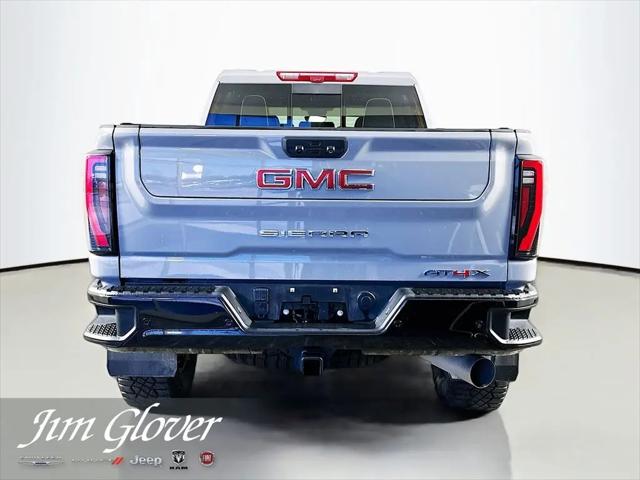2024 GMC Sierra 2500HD 4WD Crew Cab Standard Bed AT4X
