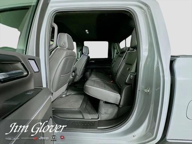 2024 GMC Sierra 2500HD 4WD Crew Cab Standard Bed AT4X