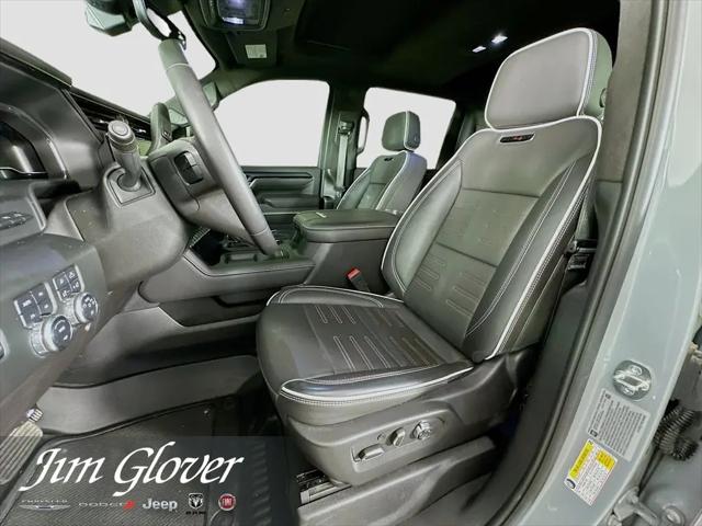 2024 GMC Sierra 2500HD 4WD Crew Cab Standard Bed AT4X