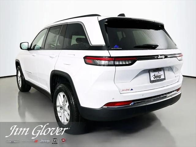 2026 Jeep Grand Cherokee Laredo 4x2