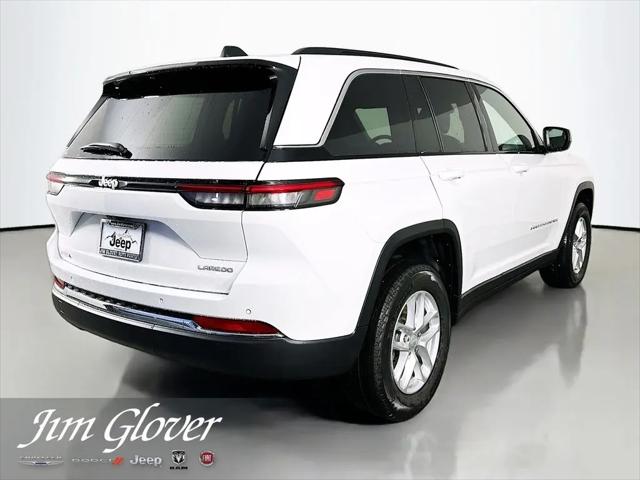 2026 Jeep Grand Cherokee Laredo 4x2