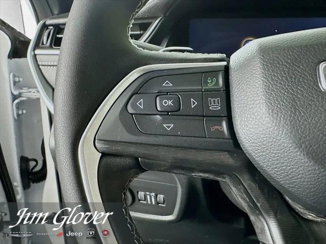 2026 Jeep Grand Cherokee Laredo 4x2