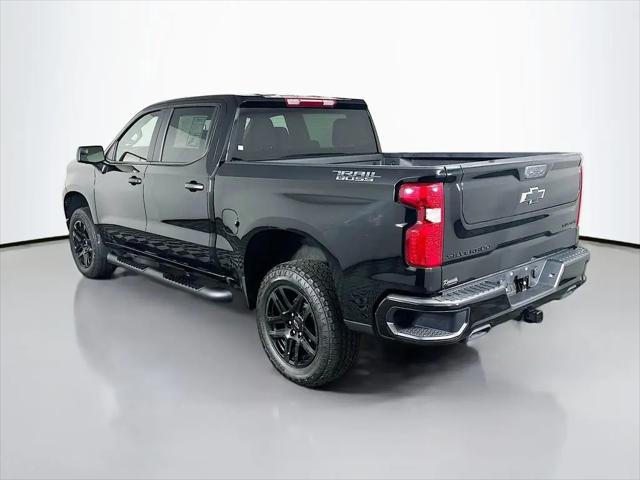 2024 Chevrolet Silverado 1500 4WD Crew Cab Short Bed Custom Trail Boss