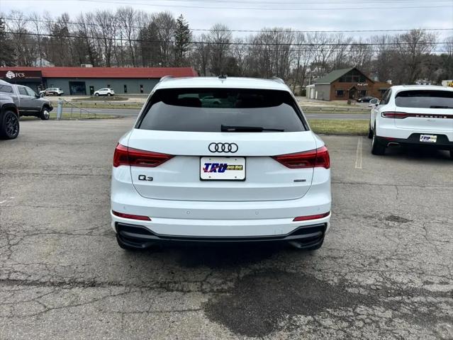 2022 Audi Q3 Premium 45 TFSI S line quattro Tiptronic
