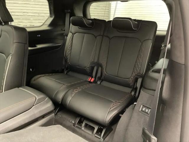 2026 Jeep Grand Cherokee L Summit 4x4