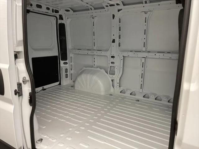 2026 Ram ProMaster Cargo Van Tradesman Low Roof 118" WB w/Pass Seat