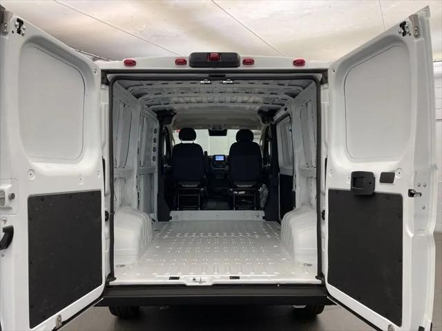 2026 Ram ProMaster Cargo Van Tradesman Low Roof 118" WB w/Pass Seat