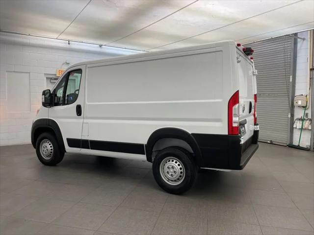 2026 Ram ProMaster Cargo Van Tradesman Low Roof 118" WB w/Pass Seat