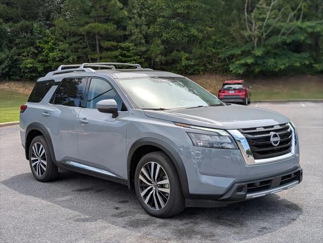 2025 Nissan Pathfinder Platinum 4WD