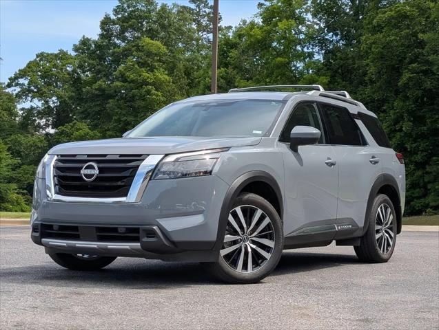 2025 Nissan Pathfinder Platinum 4WD