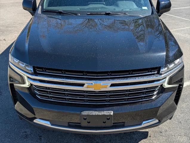 2024 Chevrolet Suburban 2WD LT