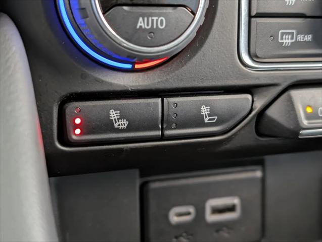 2024 Chevrolet Suburban 2WD LT