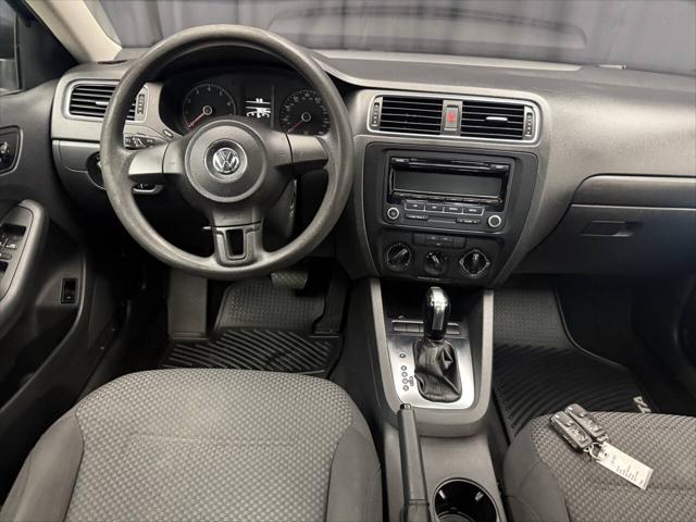 2013 Volkswagen Jetta 2.0L S