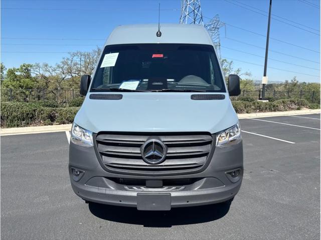 2025 Mercedes-Benz Sprinter 2500 Standard Roof 4-Cyl Diesel HO
