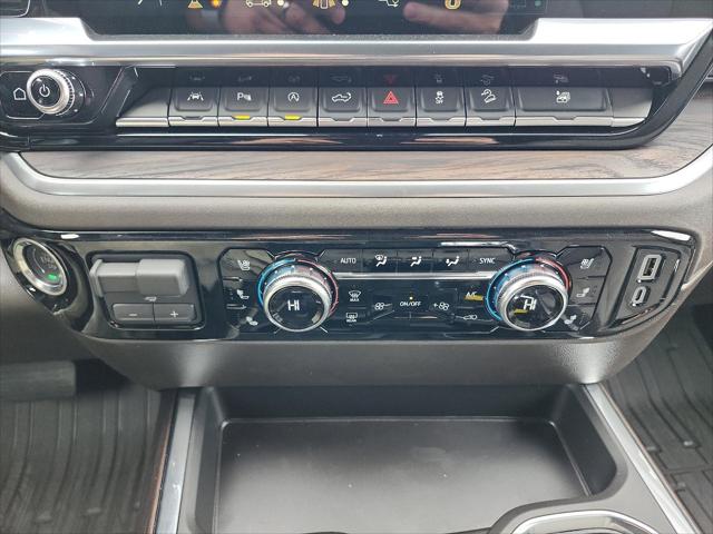 2026 GMC Sierra 1500 Crew Cab, Short Bed, SLT, 4WD