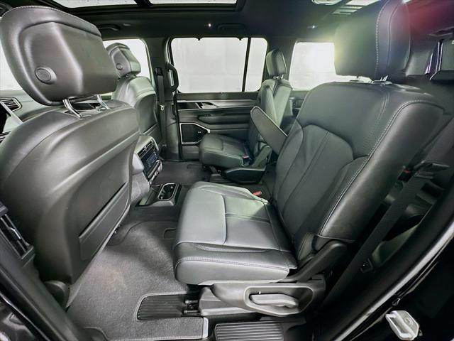 2026 Jeep Grand Wagoneer Limited Altitude 4x4