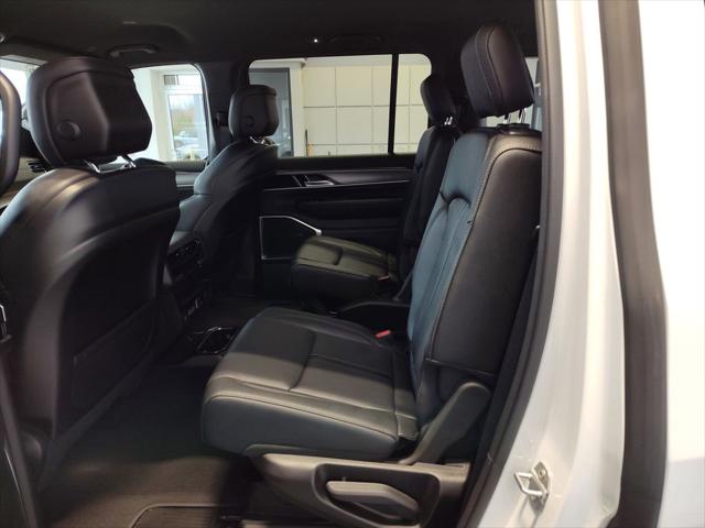 2026 Jeep Grand Wagoneer Limited Altitude 4x4