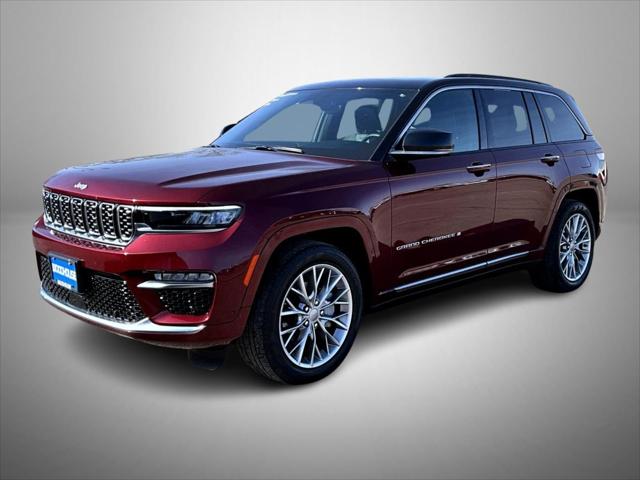 2025 Jeep Grand Cherokee Summit 4x4 for sale in Sioux City, IA