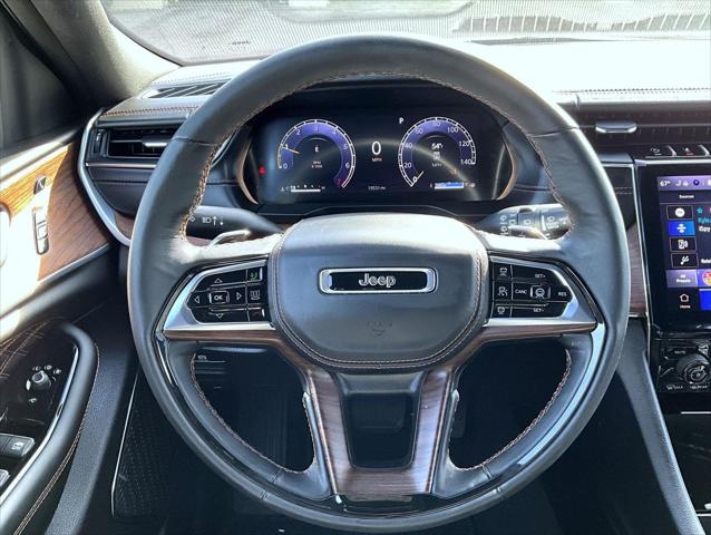 2025 Jeep Grand Cherokee Summit 4x4