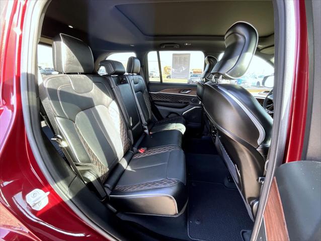 2025 Jeep Grand Cherokee Summit 4x4