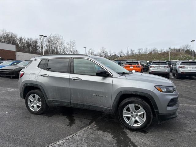 2022 Jeep Compass Latitude 4x4 2022 Jeep Compass Latitude 4x4