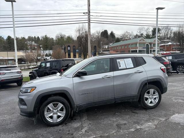 2022 Jeep Compass Latitude 4x4 2022 Jeep Compass Latitude 4x4